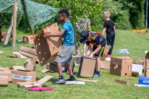 Playday0075