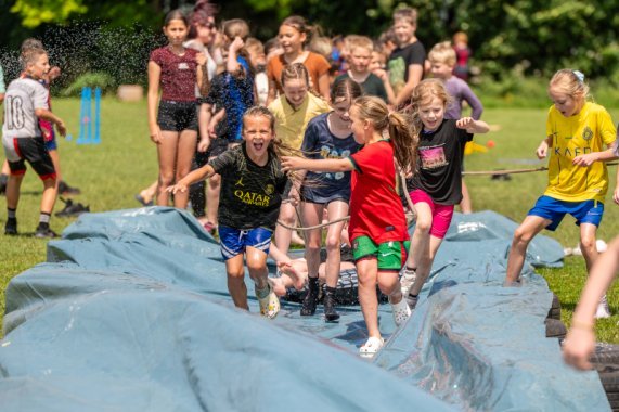 Playday0264
