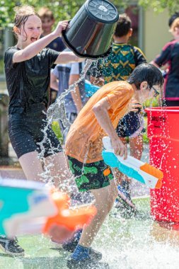 Playday0328
