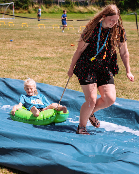 PlayYear4560043