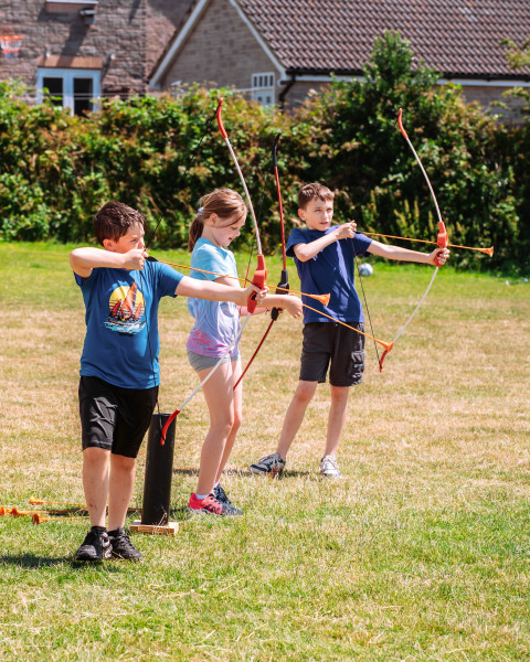 PlayYear4560086